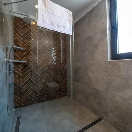 Apartment La Luccci Elite Concept